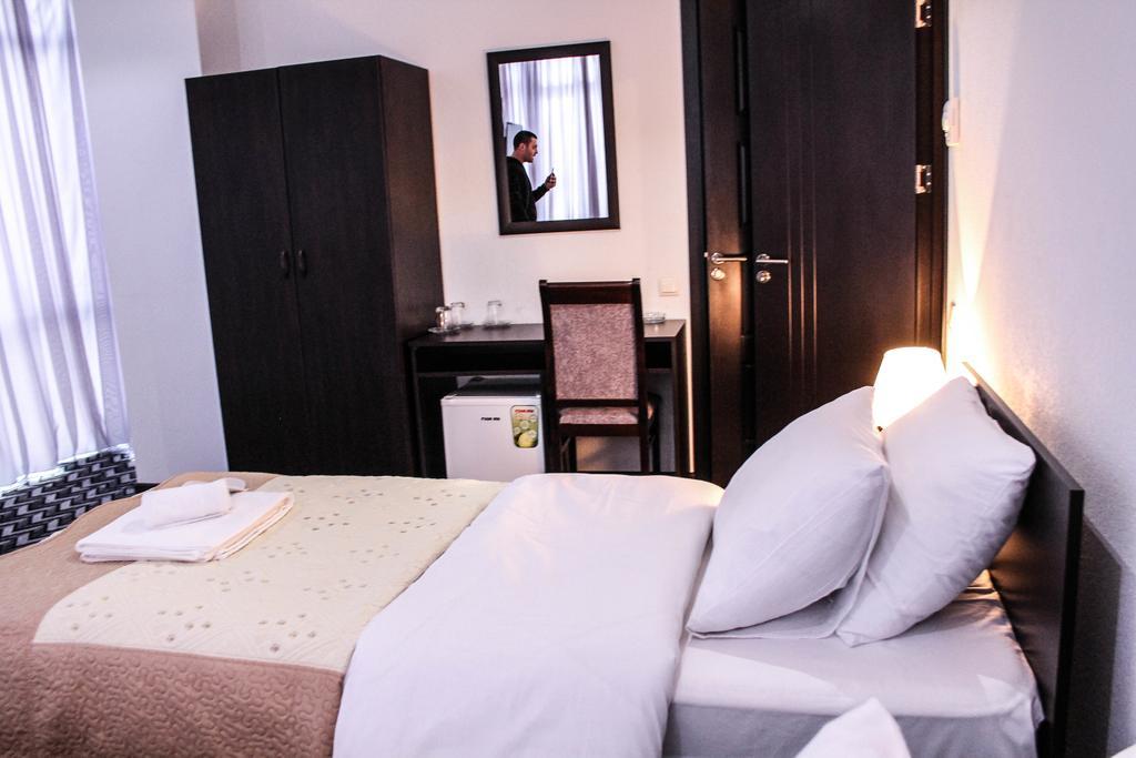 Hotel Royal Georgia Tbilisi Esterno foto