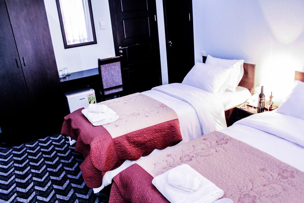 Hotel Royal Georgia Tbilisi Esterno foto